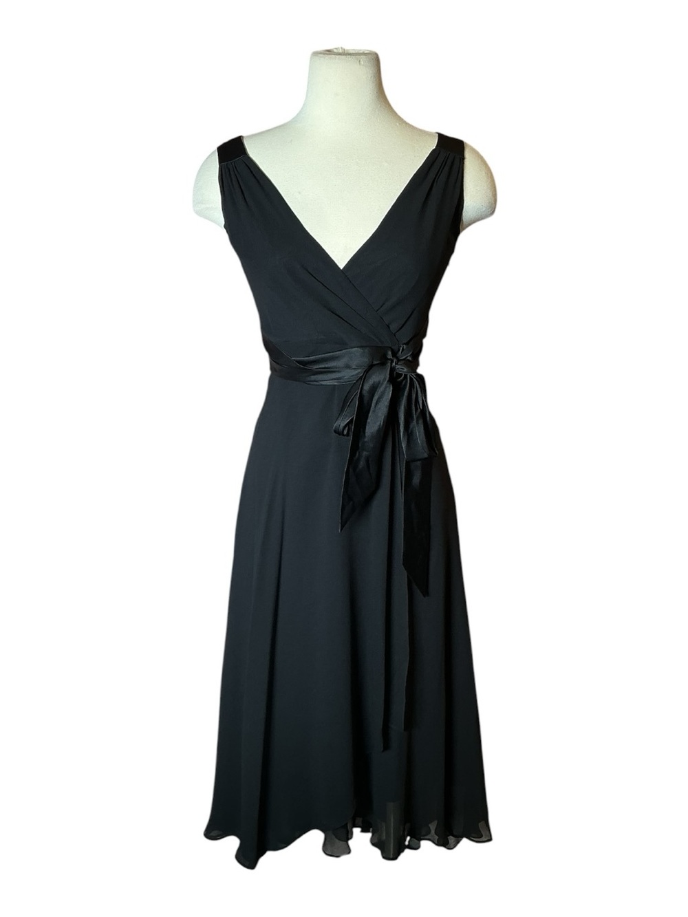 Vintage Y2K Jones New York Black Silk Plunge Neck Bow Tie Midi Dress